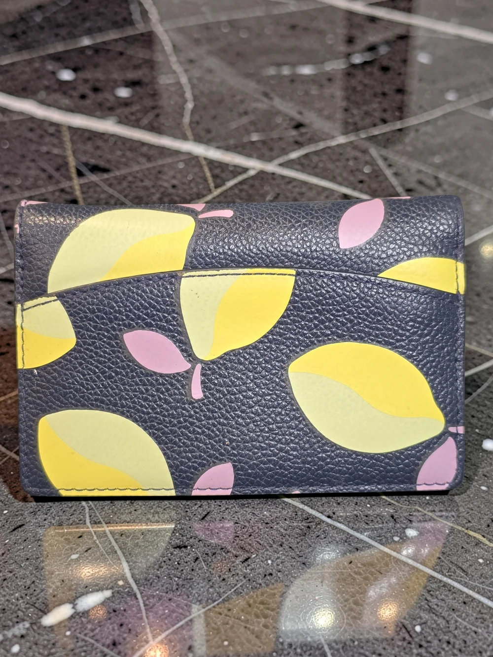 Kate Spade Lemons Keyring Wallet - Picture 2 of 5
